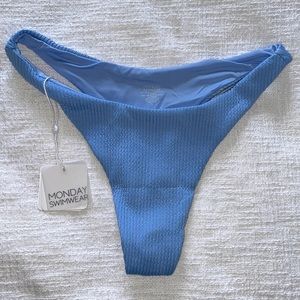 Monday Swimwear Byron Thong: Periwinkle Crinkle